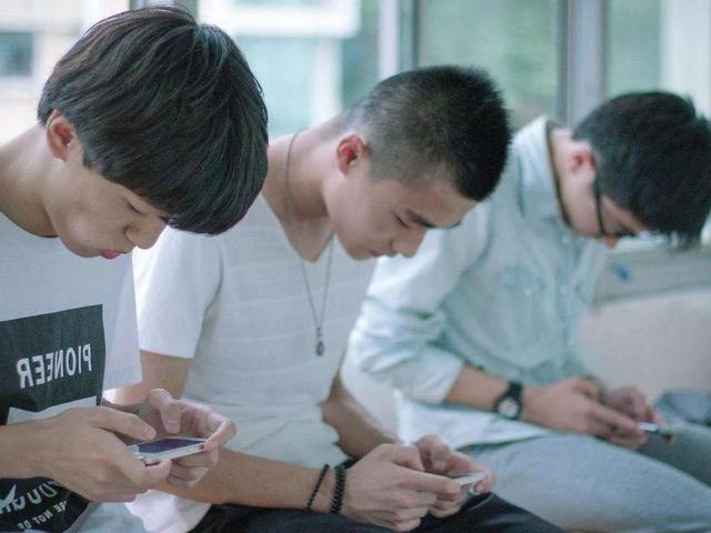 孩子网瘾非常严重，找青少年教育学校的心理咨询有效果吗