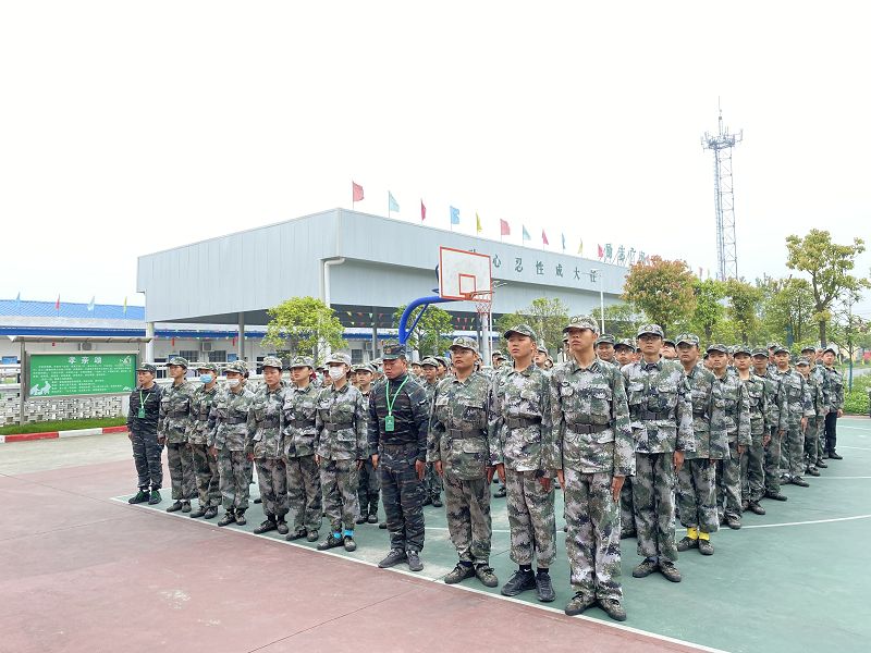 痛别袁隆平院士，生前曾寄语青少年(图1)