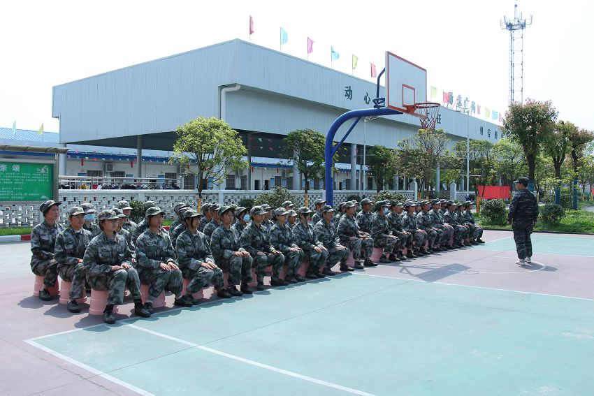 青春期孩子厌学 真的就没办法了吗(图1)