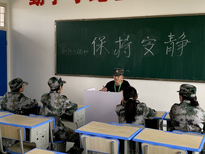 8-210606143UCB.jpg