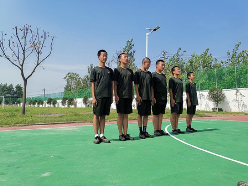 9-21061210454HR.jpg