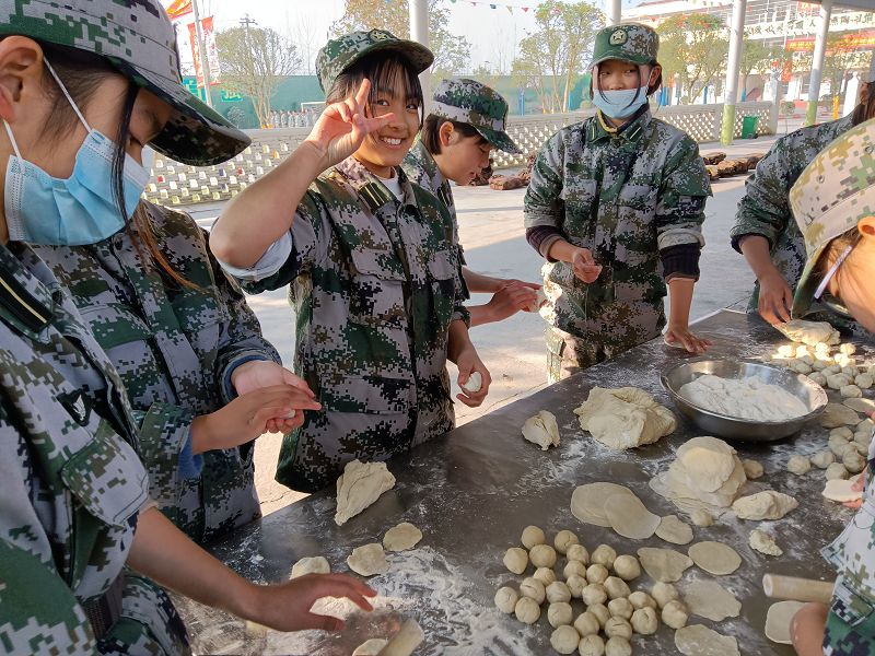 只有不断地磨炼，才能变得更完美