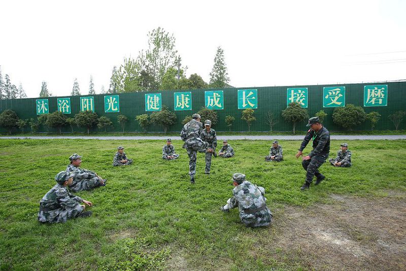 青少年厌学的主要原因是什么？