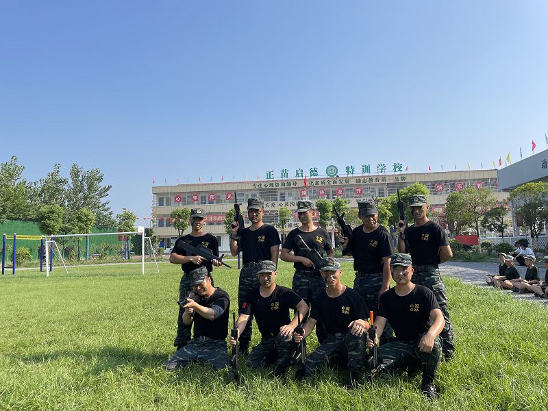 湖北荆州军事化管理学校有什么特点？