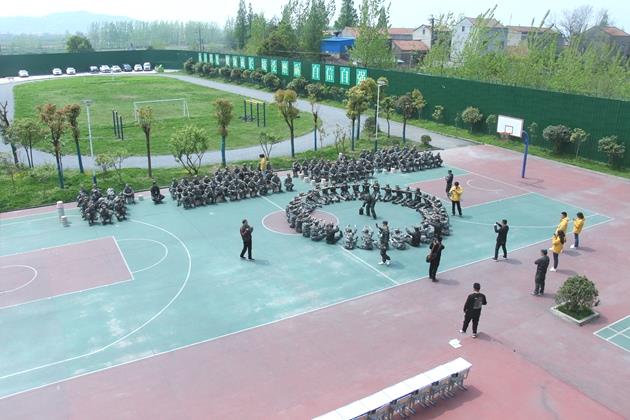 安徽安庆最好的青少年叛逆学校(图2)