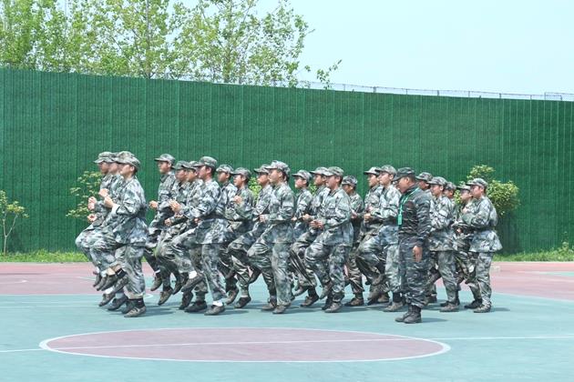 重庆九龙坡特叛逆学校(图1)