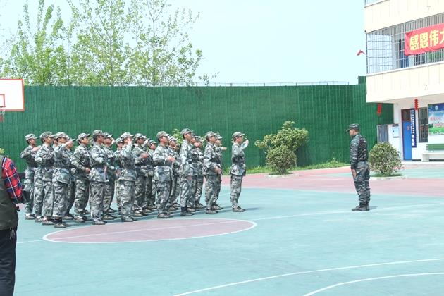 广西防城港管理叛逆孩子学校(图2)